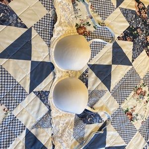 Victoria secret bridal collection strapless bra